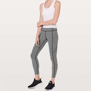 LULULEMON Fast & Free 7/8 Tight II *Nulux 25" in Monochromic Black White • sz 10